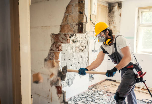 Best Commercial Concrete Contractor  in River Falls, WI